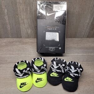 Nike Baby Booties (Size 0/6Months)